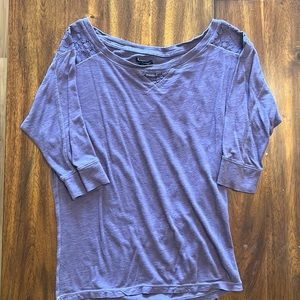 American Eagle Outfitters 3/4 Top (Woman’s)